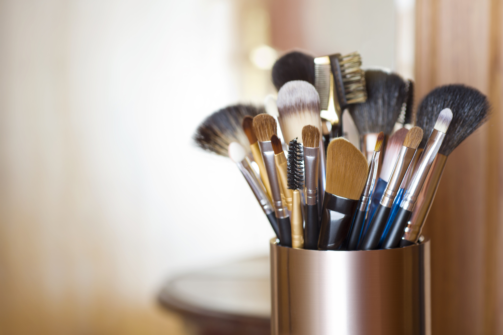 Makeup brushes