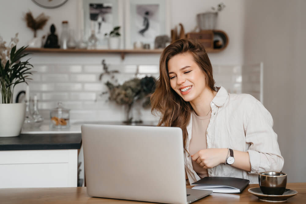 woman on laptop