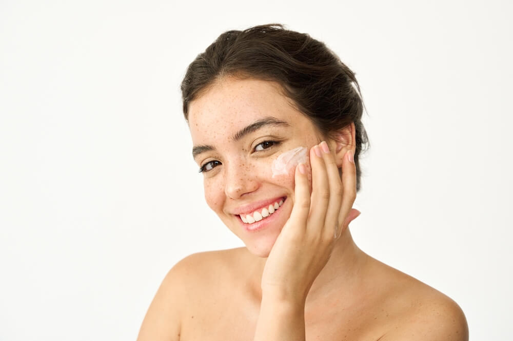 woman skin cream