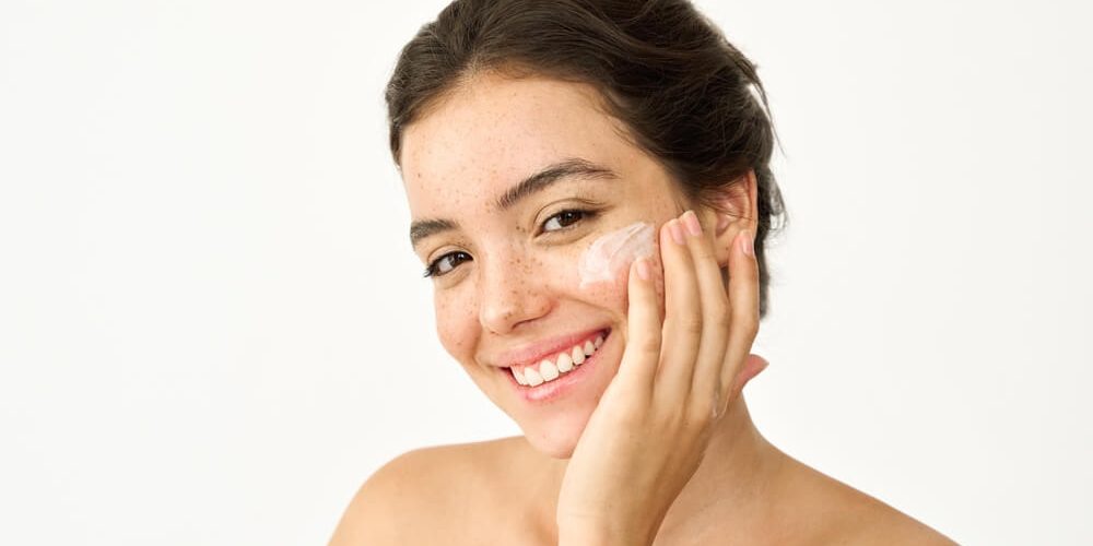 woman skin cream